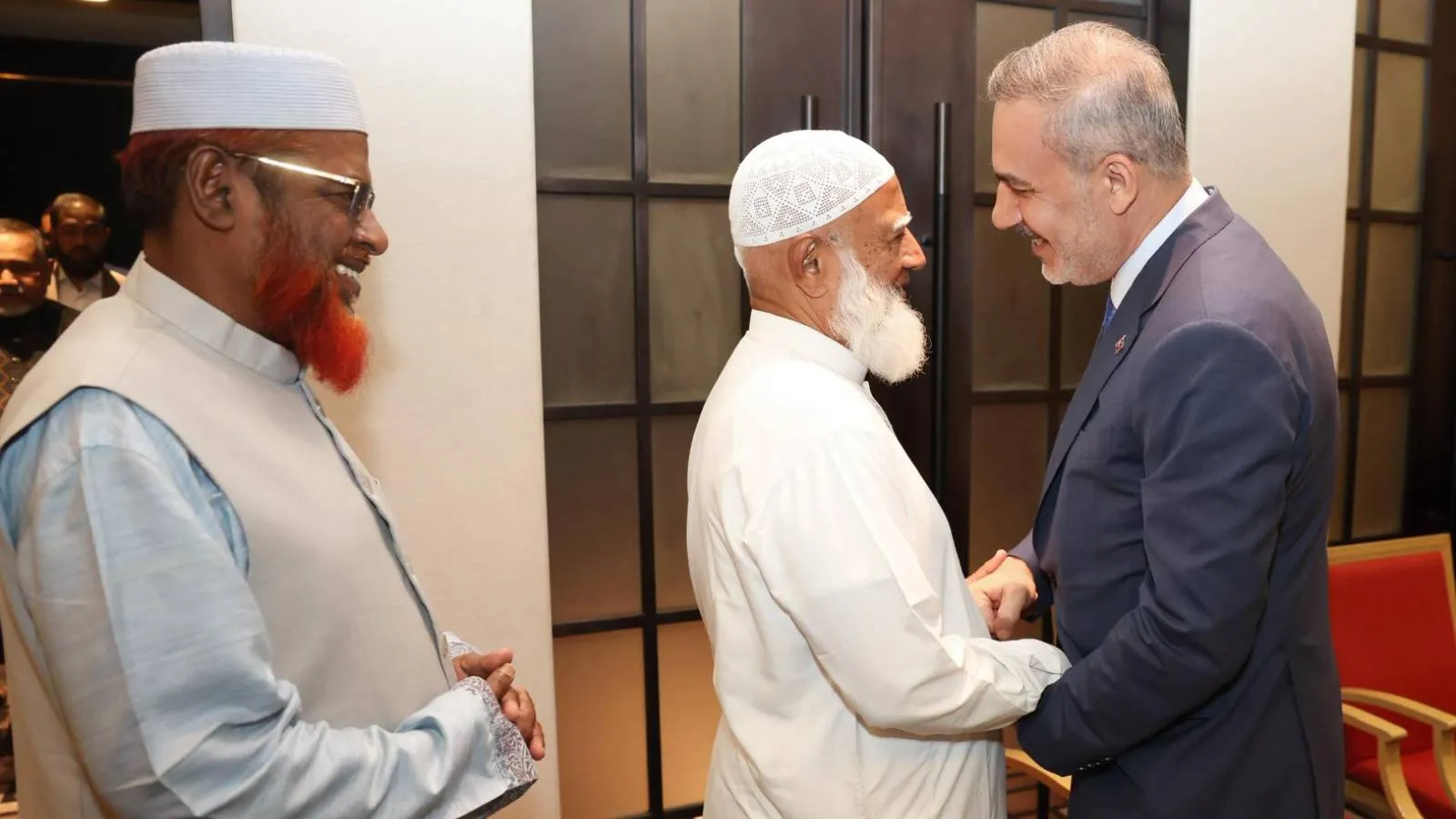 Dışişleri Bakanı Fidan: Türkiye ile Bangladeş arasındaki dostluk, zor zamanlarda dayanışma gösteren iki milletin dostluğudur