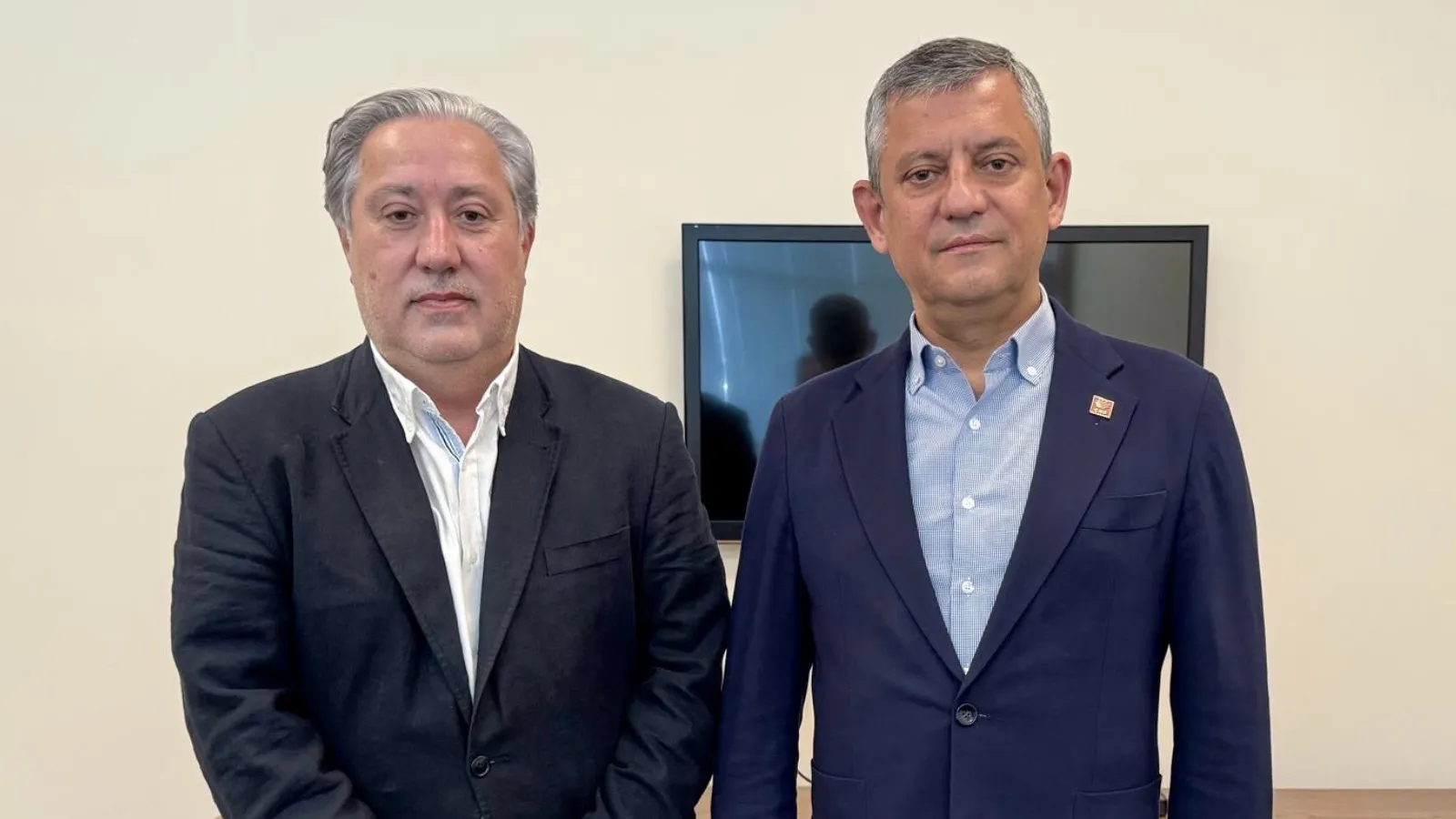 Özgür Özel: Kılıçdaroğlu, Barrack ve Cumhur İttifakı diline dahil oldu, "Beni tanıyın" mesajı verdi, uykularım kaçtı