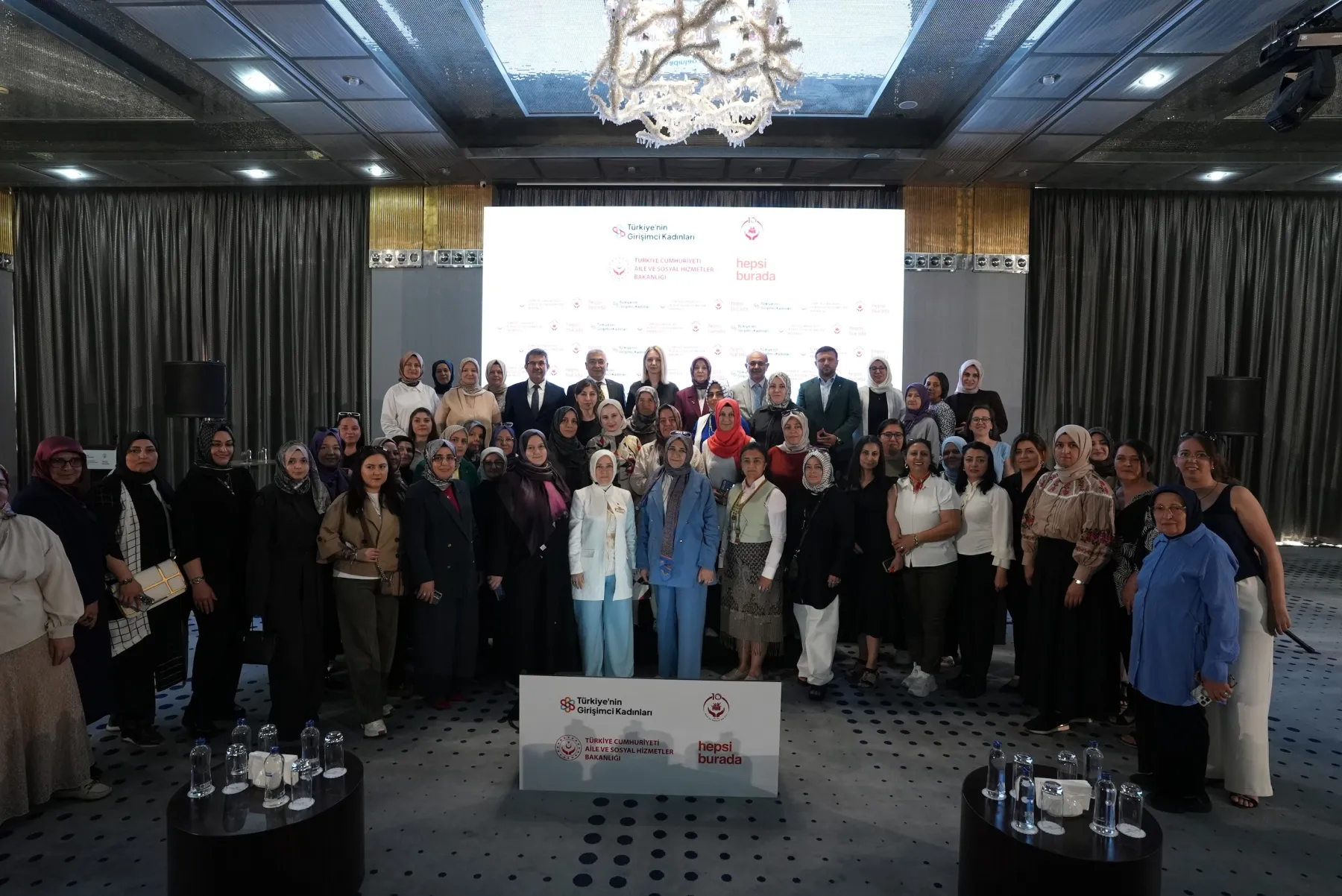 'Türkiye'nin Girişimci Kadınları' Bursa'da buluştu; e-ticaret ve satış stratejileri ele alındı