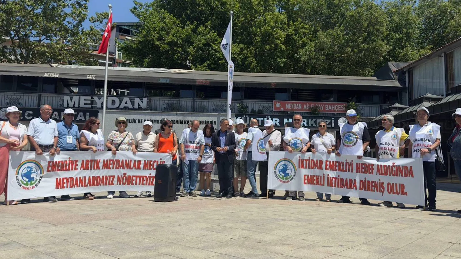 Birleşik Emekliler Sendikası: Asgari değil, insanca yaşamak istiyoruz