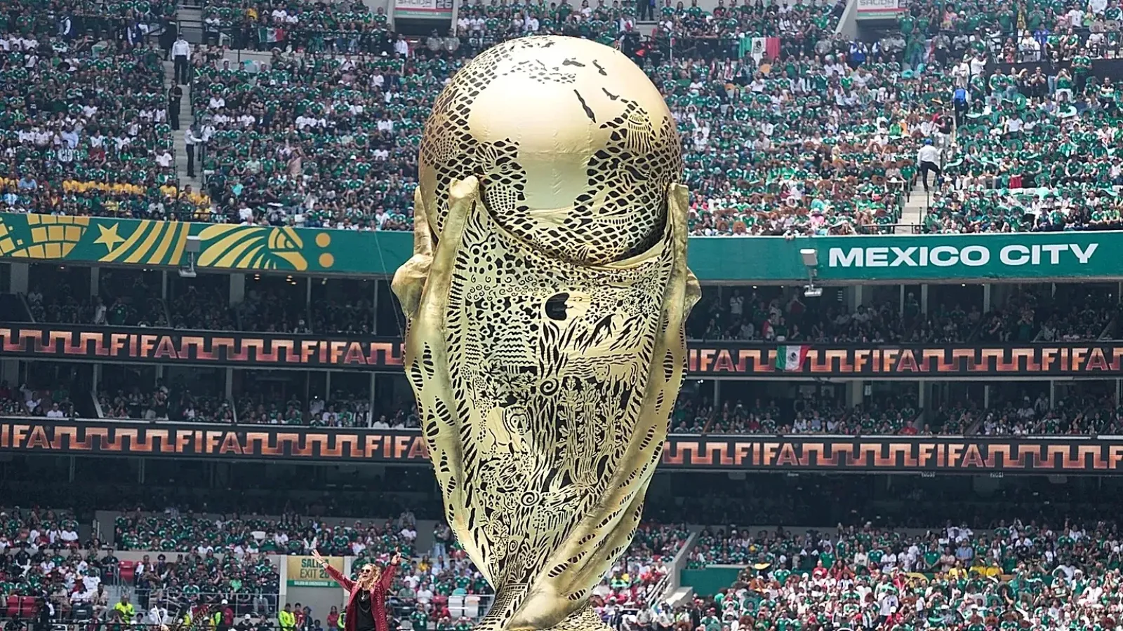 Bir “Amerikanlaştırma” projesi olarak 2026 Dünya Kupası ölçeğinde FIFA'nın kâr maksimizasyonu ve 'sportswashing'in poli̇tik