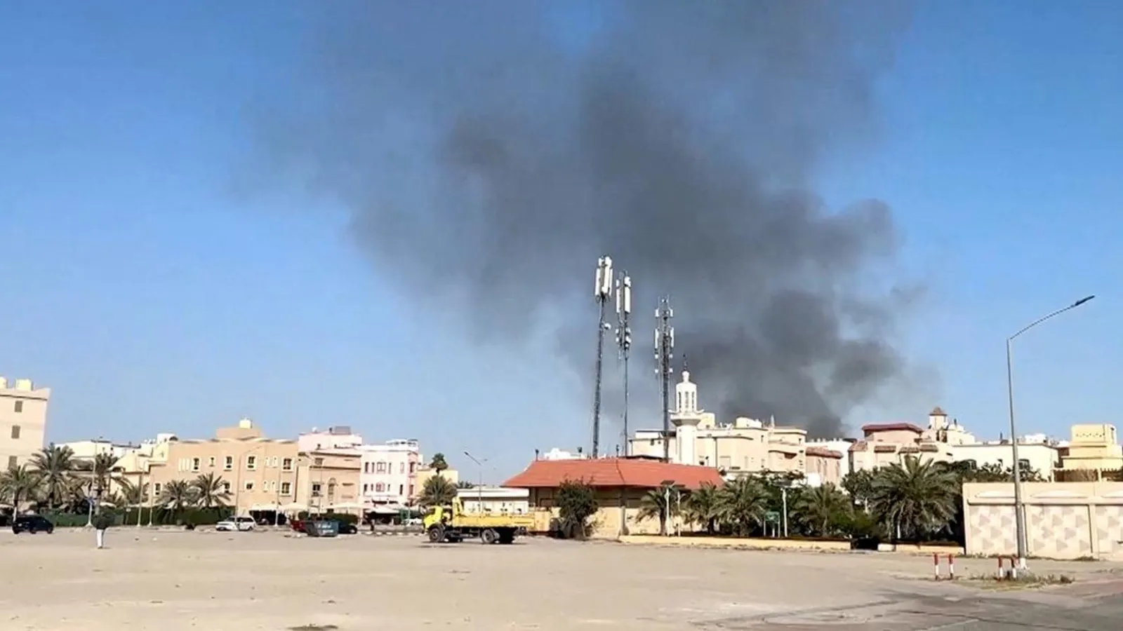 İran, Kuveyt Havalimanı'nı vurdu: En az 63 kişi yaralandı!