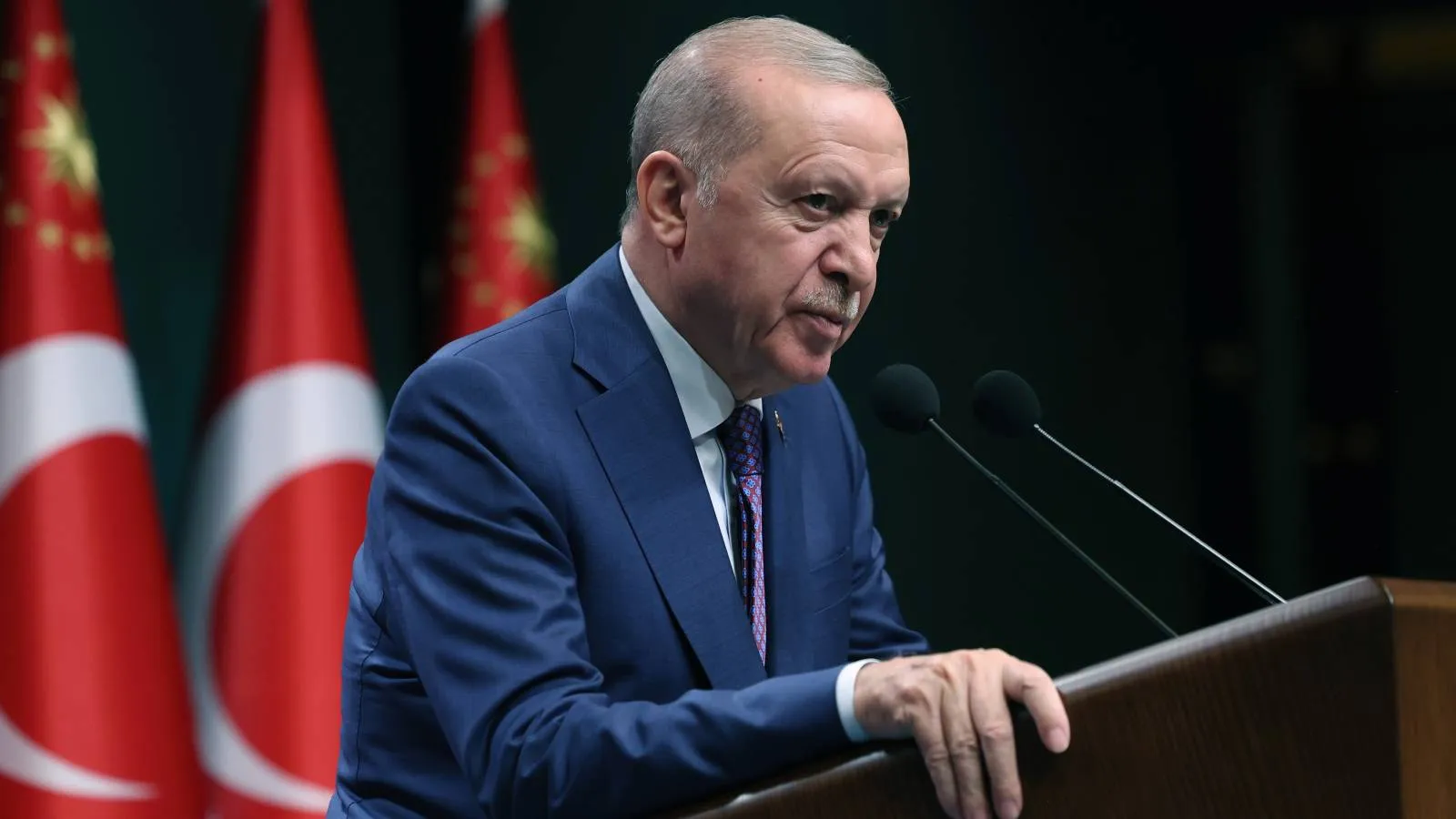 Erdoğan'dan mutlak butlan sonrası ilk açıklama: CHP'deki tartışmalar bizi ilgilendirmiyor, sokakların karıştırılmasına müsaade etmeyiz!