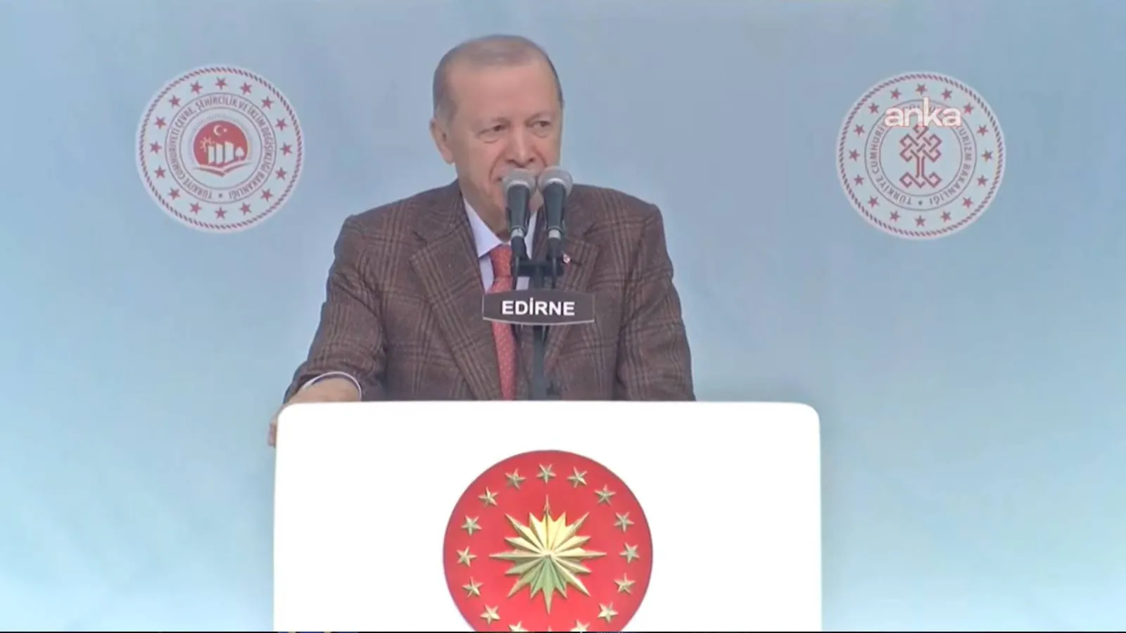 Erdoğan'dan CHP'ye: Siyasi parti değil, sanki dövüş kulübü; hayırdır, siz milletvekili misiniz yoksa militan mısınız?