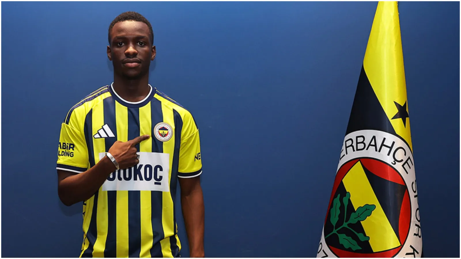 Fenerbahçe geleceğe yatırım yaptı: Amara Diouf ile 5 yıllık imza!