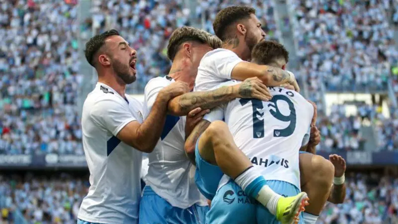 Malaga 8 sene sonra yeniden La Liga'da