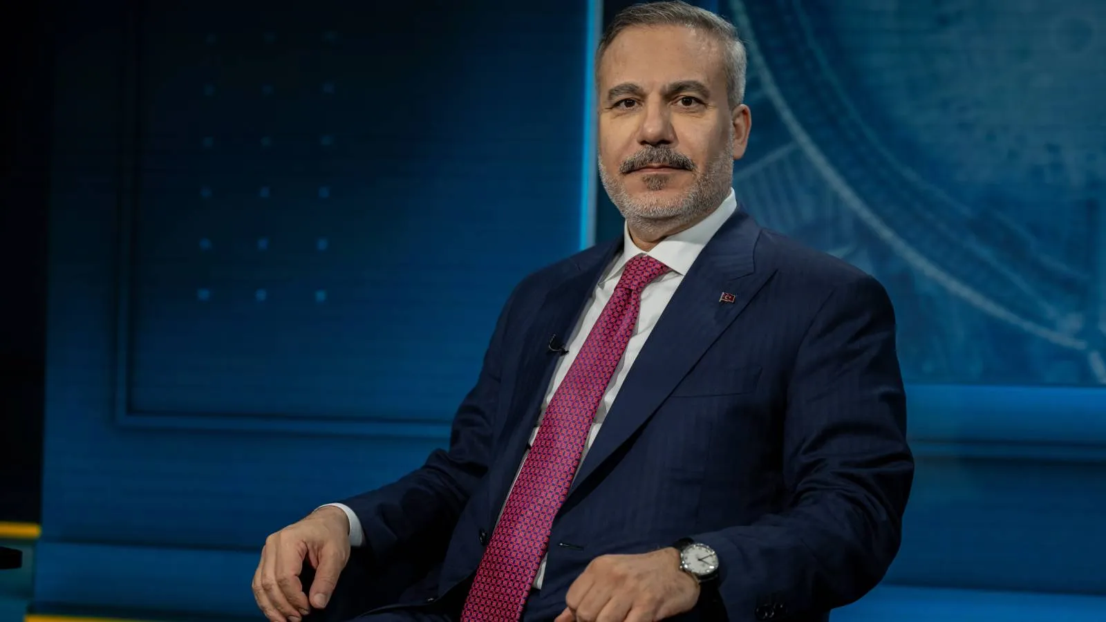 Hakan Fidan: Donald Trump, Ankara'daki NATO Zirvesi'ne katılmayı planlıyor; her görüşmede katılacağını belirtti