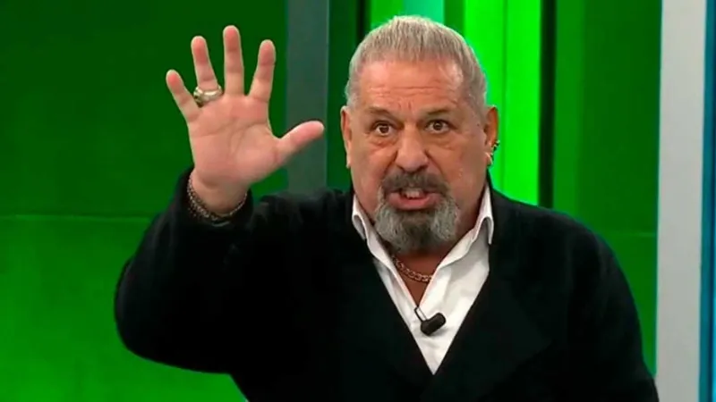 Erman Toroğlu'na 3 yıla kadar hapis istemi