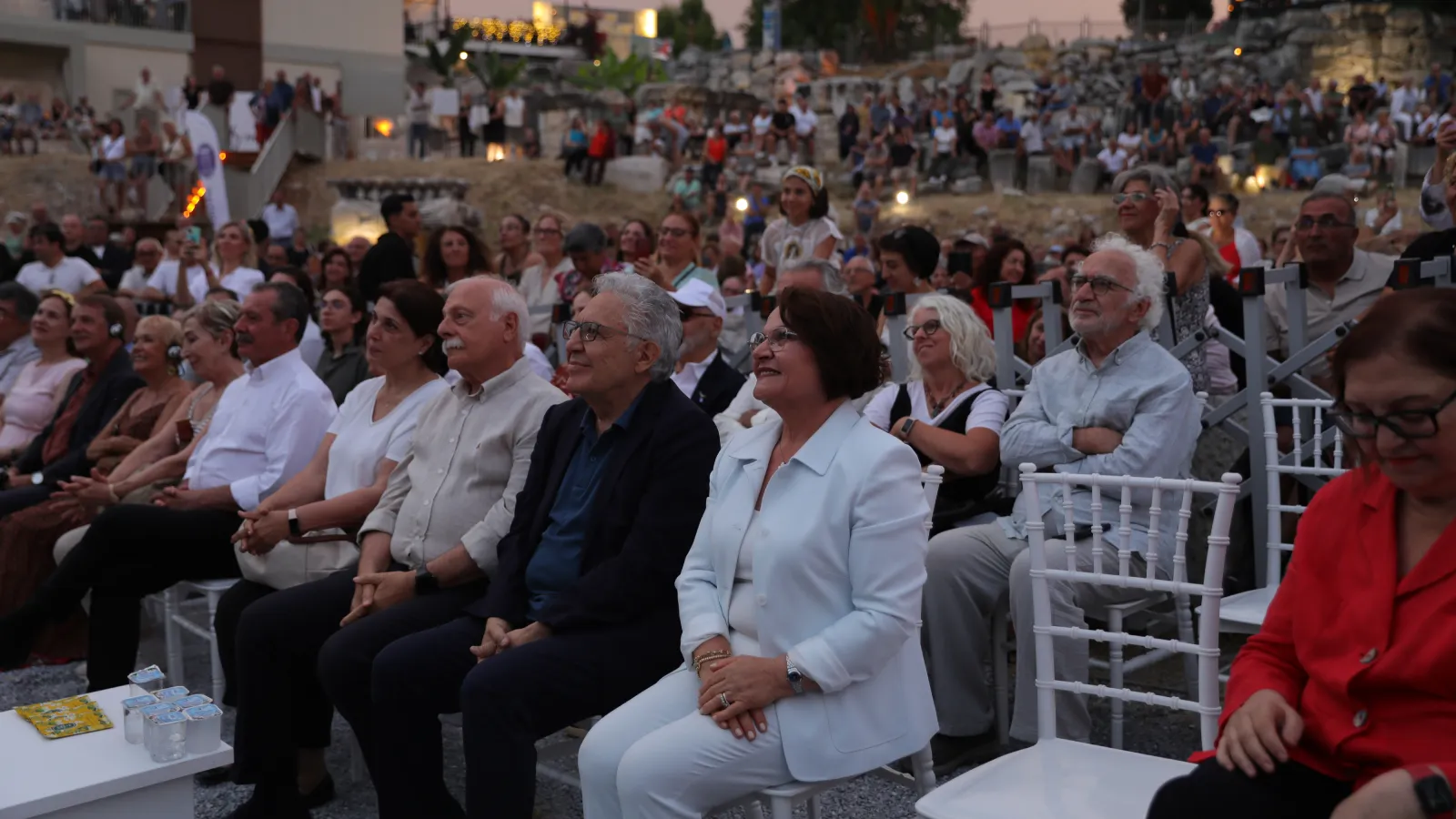 Didyma V. Uluslararası Akdeniz Edebiyat Günleri sona erdi: 'Düşünce, Yaratı ve Demokrasi', Didim'de buluştu