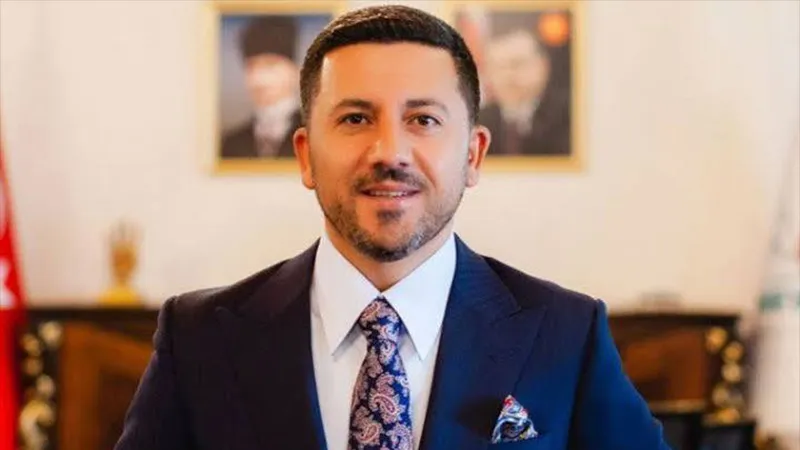 İddia: İyi Partili Nevşehir Belediye Başkanı Rasim Arı AKP'ye geçiyor