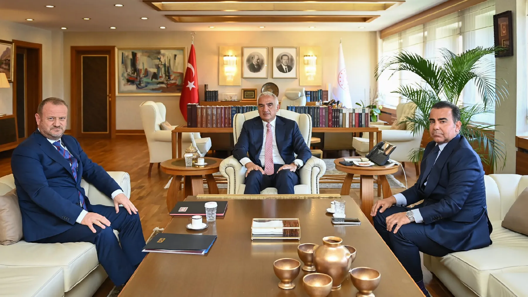 Bakan Ersoy, RTÜK Başkanı Daniş ile görüştü: Gündem, kurumlar arası koordinasyonun güçlendirilmesi