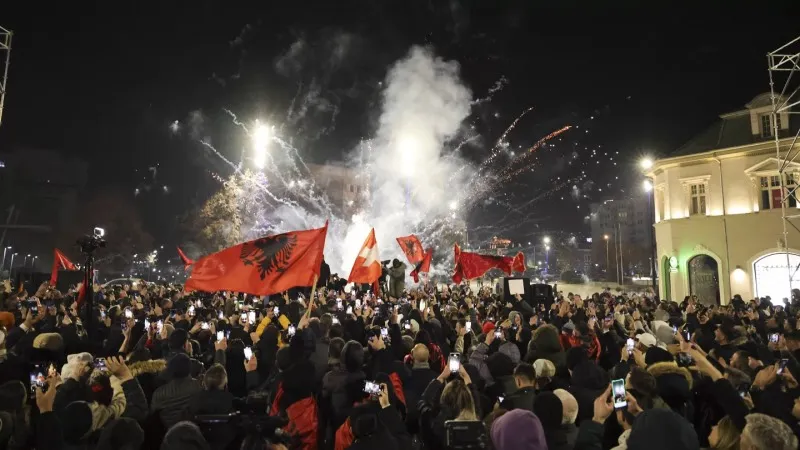 Kosova nereye koşuyor?