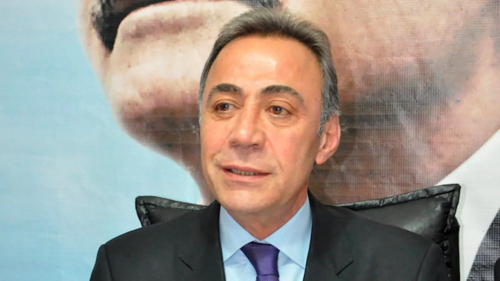 10 yıllık hayat arkadaşı başvurdu; Kılıçdaroğlu'nun Genel Başkan Yardımcısı Berhan Şimşek'e 'kadına şiddet'ten uzaklaştırma kararı verilmiş!
