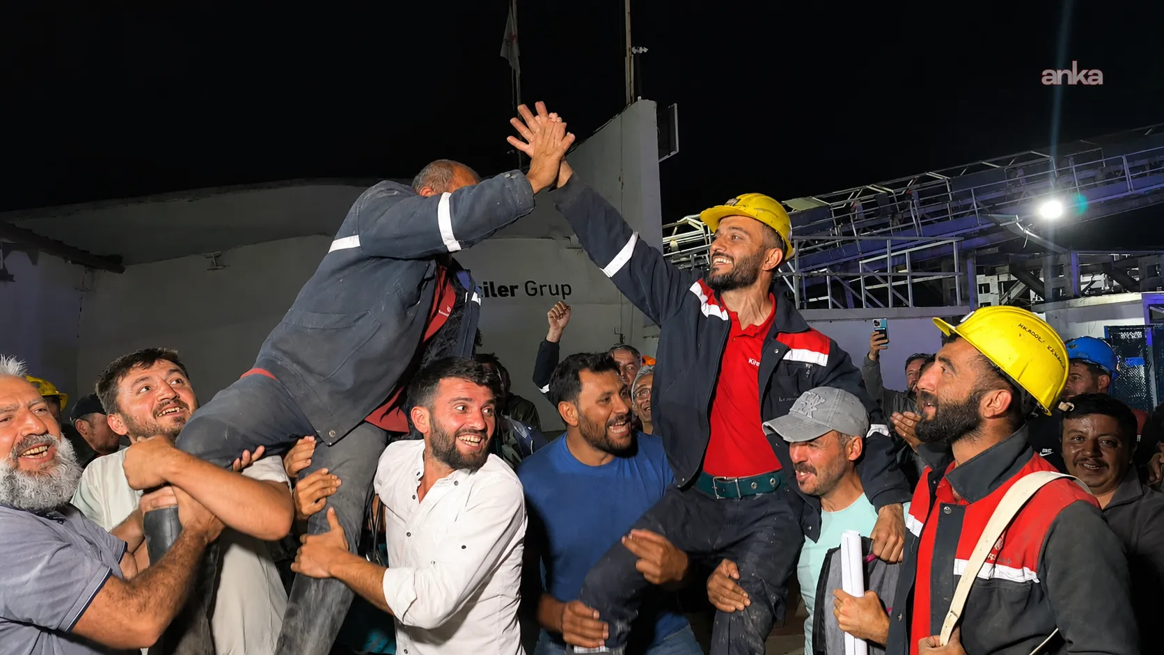 Özşen Madencilik eylemi kazanımla bitti: Açlık grevindeki madenciler alkışlarla yeryüzüne çıktı