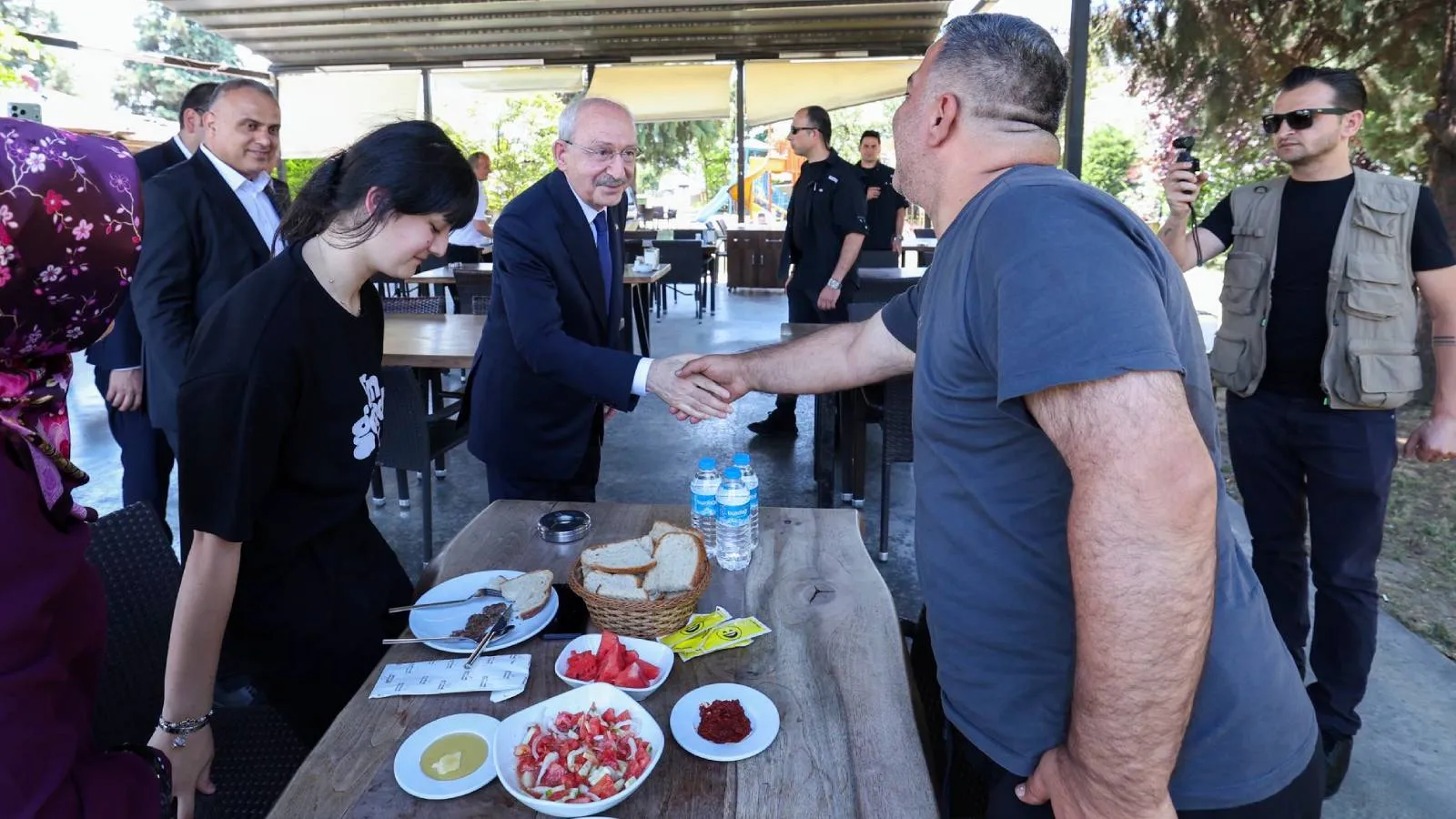 Altaylı'dan Kılıçdaroğlu'na: Kayyım bey gelsin birlikte İstanbul’da bir tur atalım, yanında yürürken ben bile tükürük içinde kalırım