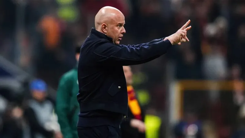 Arne Slot, AC Milan yolunda