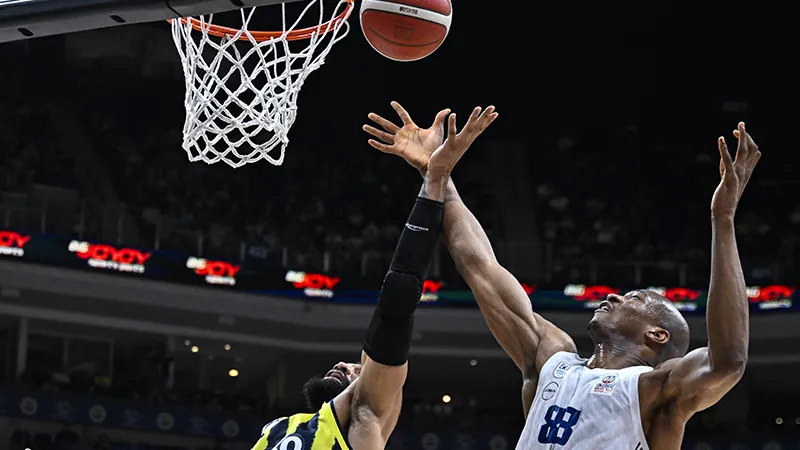 Anadolu Efes seriye tutunmak istiyor