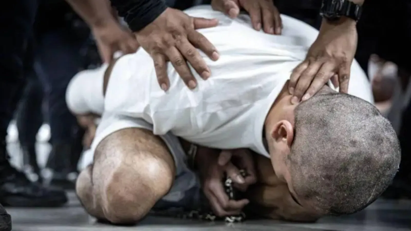 Dünyadaki sağcı politikacılar neden El Salvador'daki mega hapishaneleri örnek alıyor?