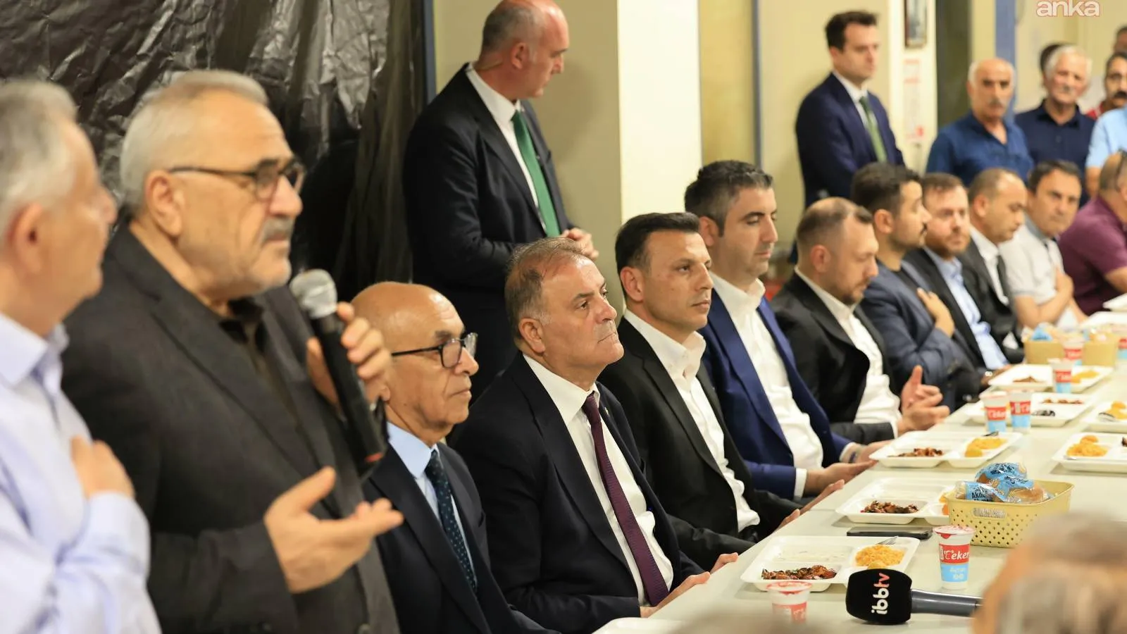 Kartal'da Muharrem orucu programına katılan Özgür Çelik: Bugün de türlü zalimliklerle karşı karşıyayız