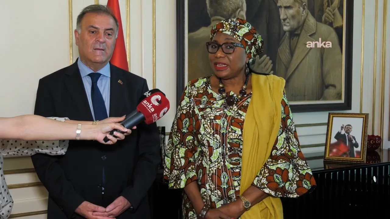 Sosyalist Enternasyonal Genel Direktörü Chantal Kambiwa: CHP Kurultayı bir an önce toplanmalıdır!