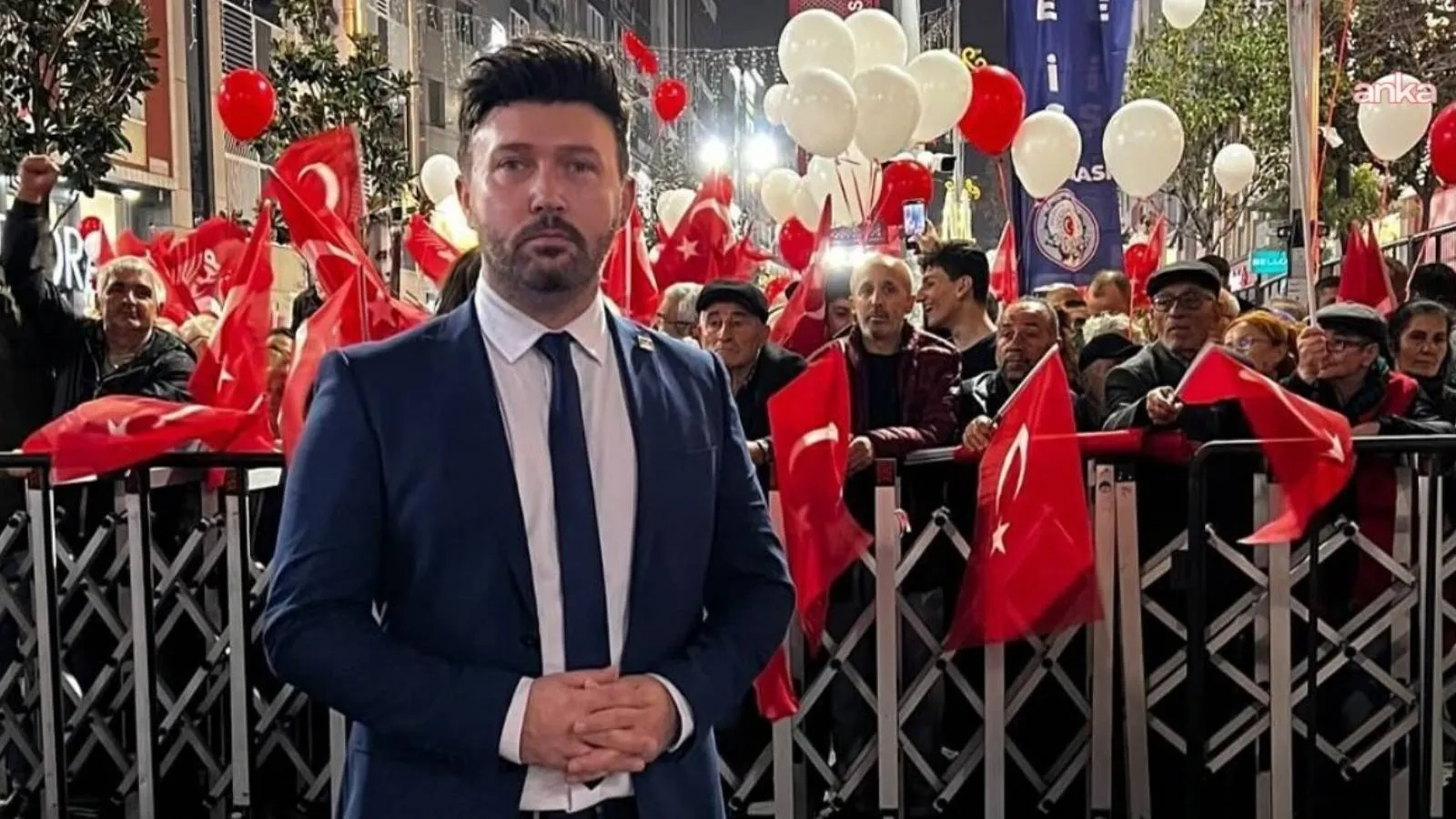 CHP Hollanda Birliği'nden toplu istifa: Siyasi mücadelemizi Özgür Özel'le sürdüreceğiz