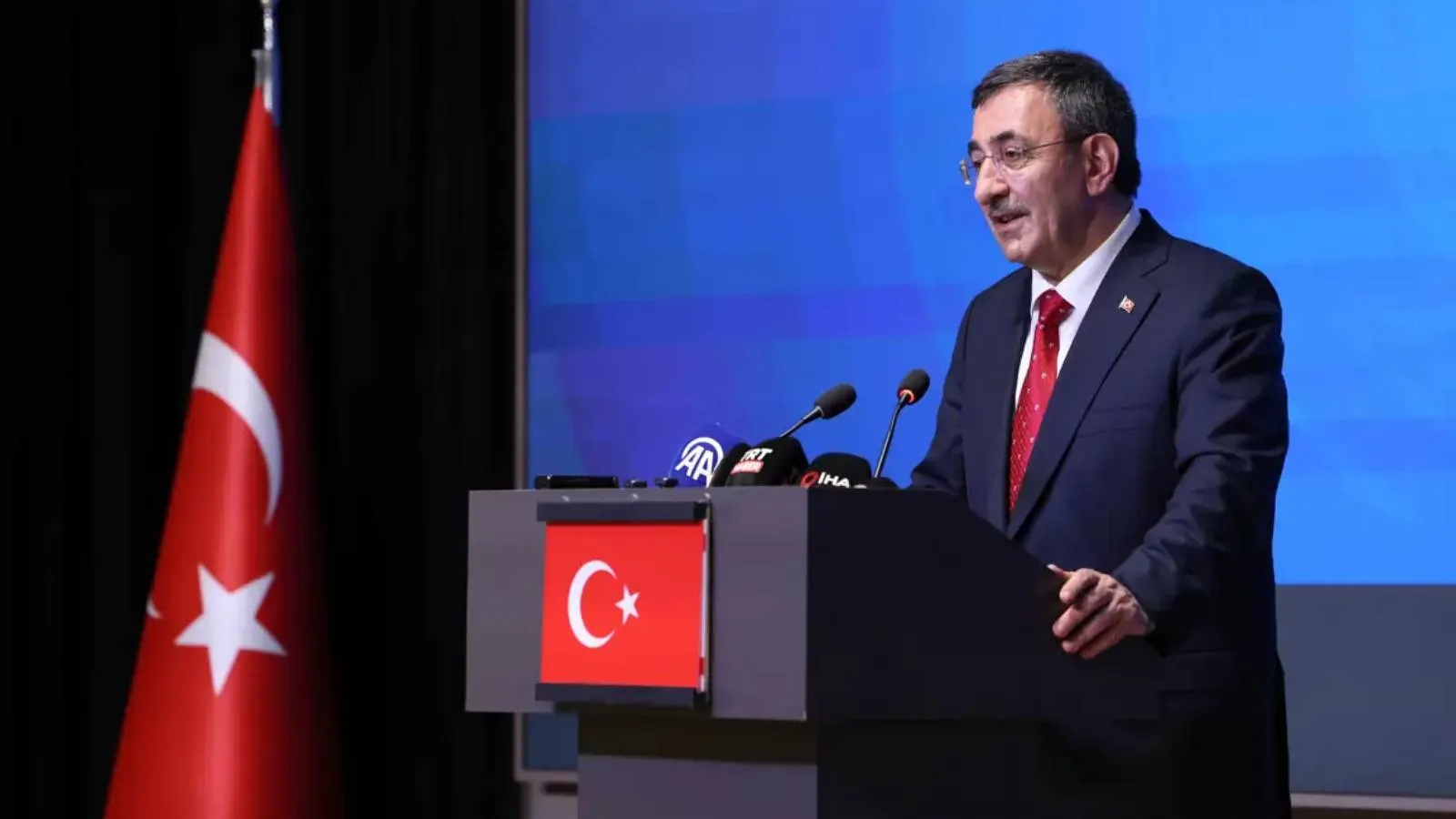Cumhurbaşkanı Yardımcısı Yılmaz'dan F-35 açıklaması: Trump çok uyumlu bir yaklaşım sergiliyor, artık top Amerikan yönetiminde