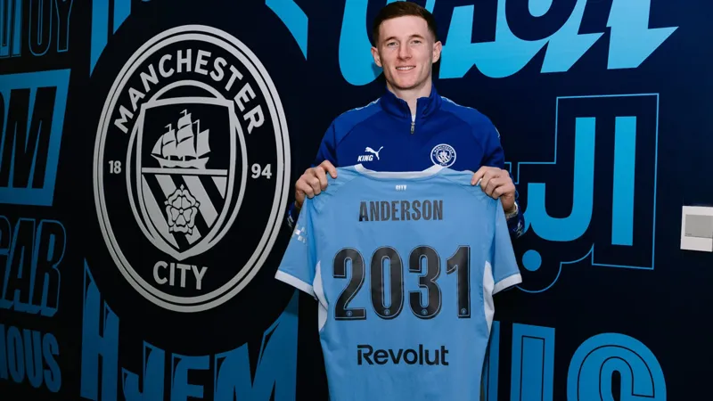 Elliot Anderson resmen Manchester City'de