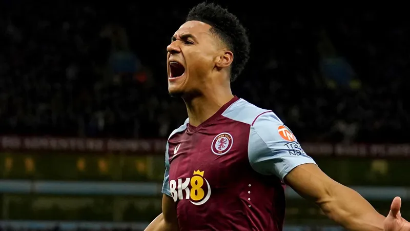 Sırada Ollie Watkins var; Fenerbahçe teklifini yükseltti