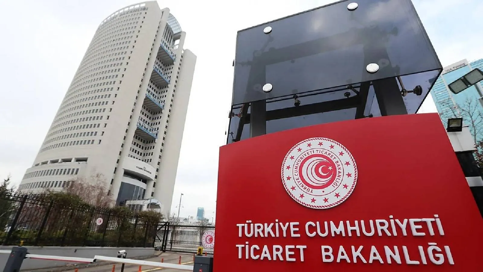 Ticaret Bakanlığı duyurdu: Boğulma riski taşıyan oyuncak piyasadan toplatılıyor!
