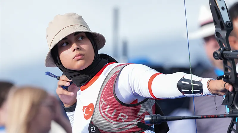 Elif Berra Gökkır'dan Dünya Kupası'nda tarihi gümüş madalya