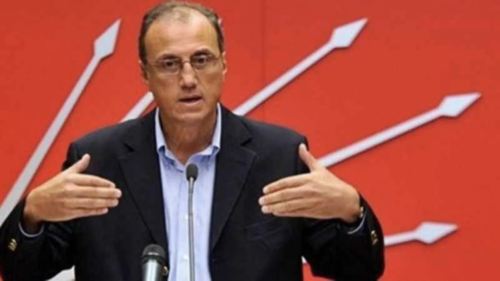 Eski CHP Genel Başkan Yardımcısı Hurşit Güneş: Parti kendi içinde bölünmemiş olsa bundan en mutsuz olacak kişilerin başında Erdoğan gelirdi
