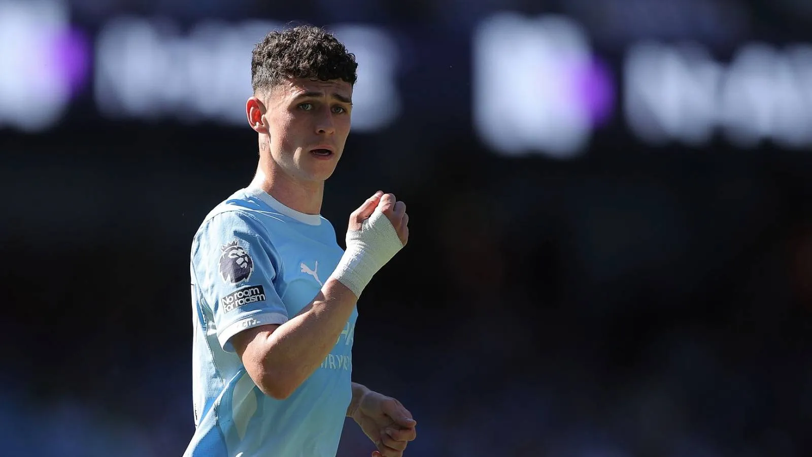 Manchester City'de Phil Foden'ın sözleşmesi uzatıldı