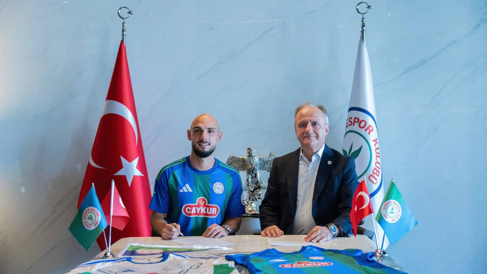 Galatasaray'da Ahmed Kutucu, Çaykur Rizespor'a kiralandı