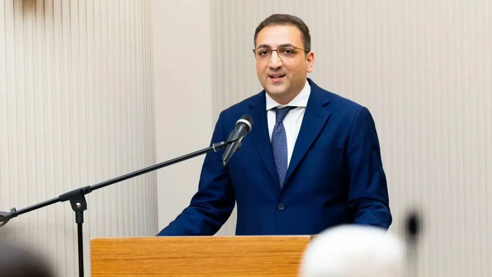 Görevden uzaklaştırılan Balçova Belediye Başkanı Onur Yiğit'in ev hapsi kaldırıldı