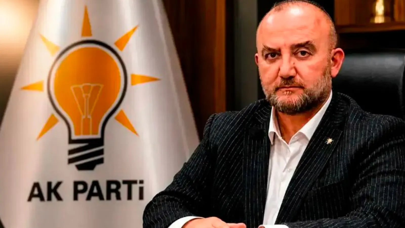 İddia: AKP Bolu teşkilatında Belediye Başkanı Tanju Özcan’a 'şantaj' ve 'tehdit' davasında gündeme gelen ismin istifası istendi