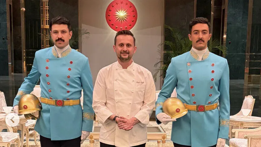 Ahmet Hakan: Fatih Tutak, “Menü medyaya doğru yansıtılmadı” dedi; Macron, deniz levreğini seçmiş, Trump dana kaburganın tarifini aldırmış, Sanchez’in favorisi tatlı olmuş