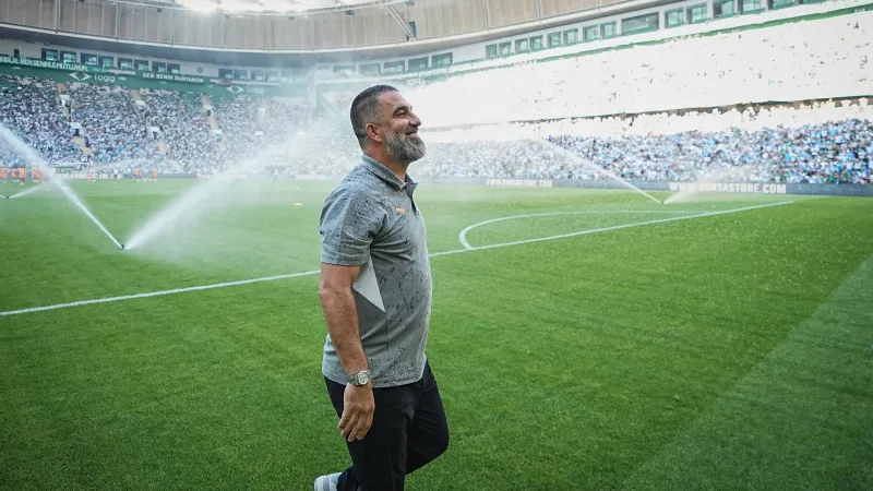 Arda Turan'dan Bursaspor maçı sonrası açıklama: İlk defa bunu yaşıyorum