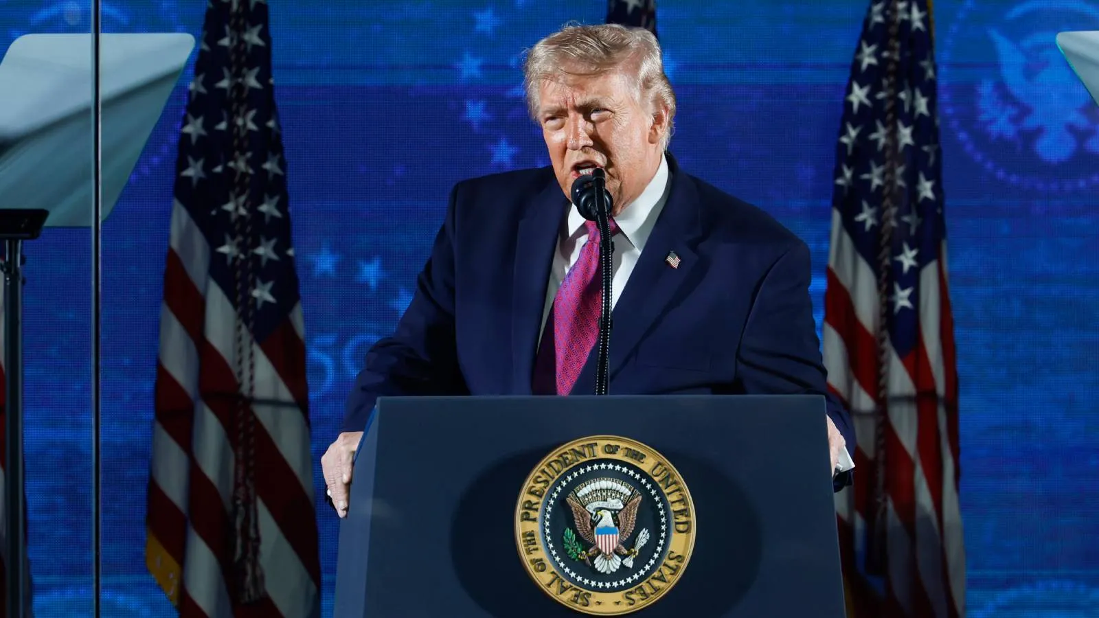 Trump'tan ABD'nin 250. kuruluş yıl dönümü konuşması: Ülkemizde yeni bir komünist tehdit yükseliyor; ya Marx'a sadıksınız ya da Amerika'ya!