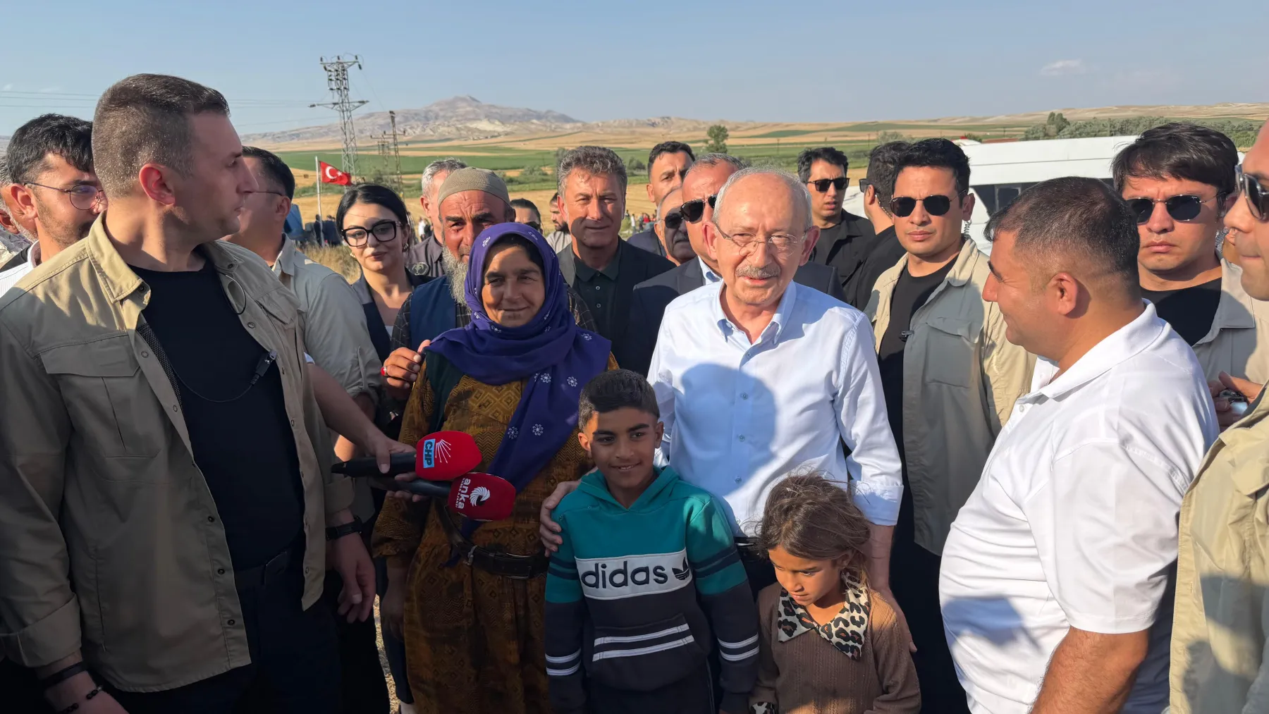 Kılıçdaroğlu, Özel'in kuracağı yeni partiye ilişkin ilk kez konuştu: Ben gidip başka bir yerde siyaset yapmıyorum, CHP'nin içindeki tartışmalar beni ilgilendirmiyor