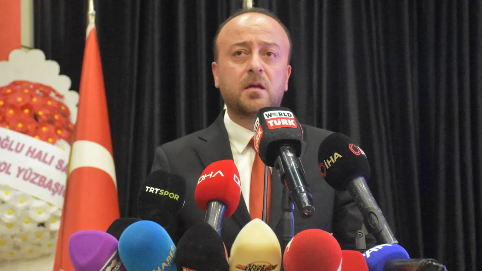 Sivasspor'da yeni yönetim belirlendi