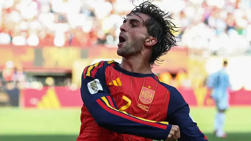 Real Madrid ve PSG, Ferran Torres'i istiyor