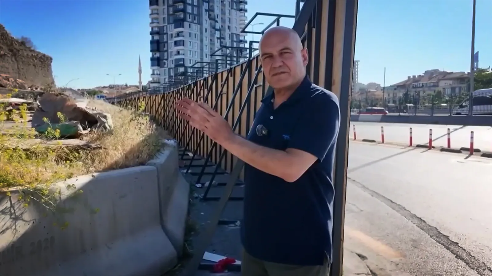 İyi Partili Çömez'den Ankara'da NATO zirvesi öncesi yol kenarlarına yerleştirilen panellere tepki