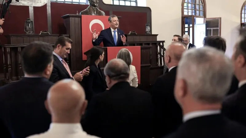 Yeni Parti: “İmar edilecek bir vatan, terfih edilecek bir halk”