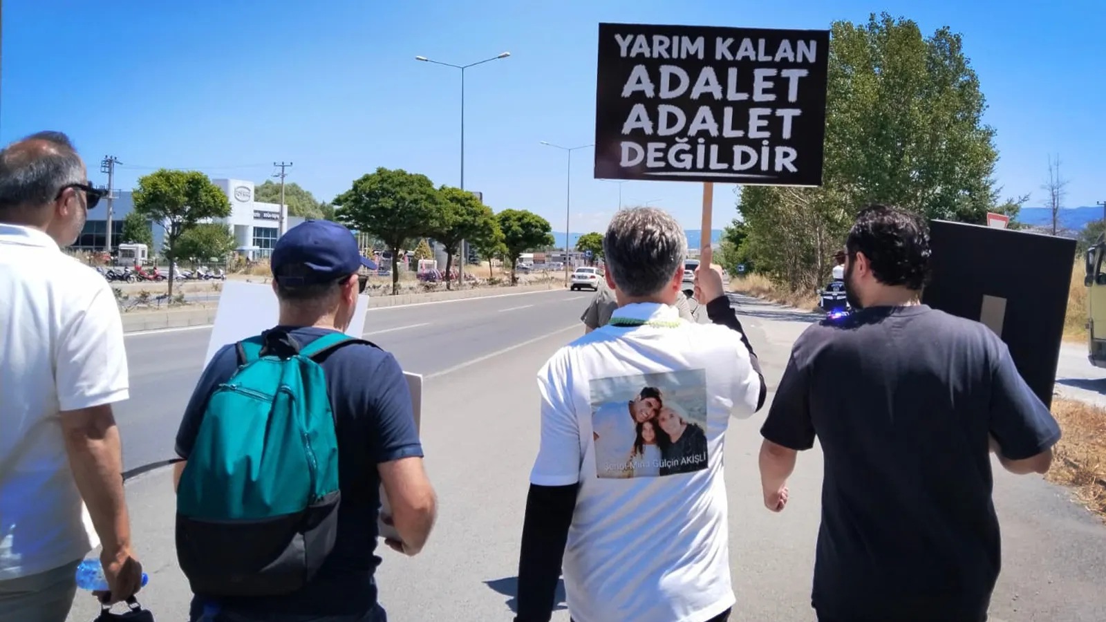 78 Can İçin Adalet Yürüyüşü'nün 2. günü | Ankara'ya yürüyen Akişli: Bu yolun sonu umarım adalet olur