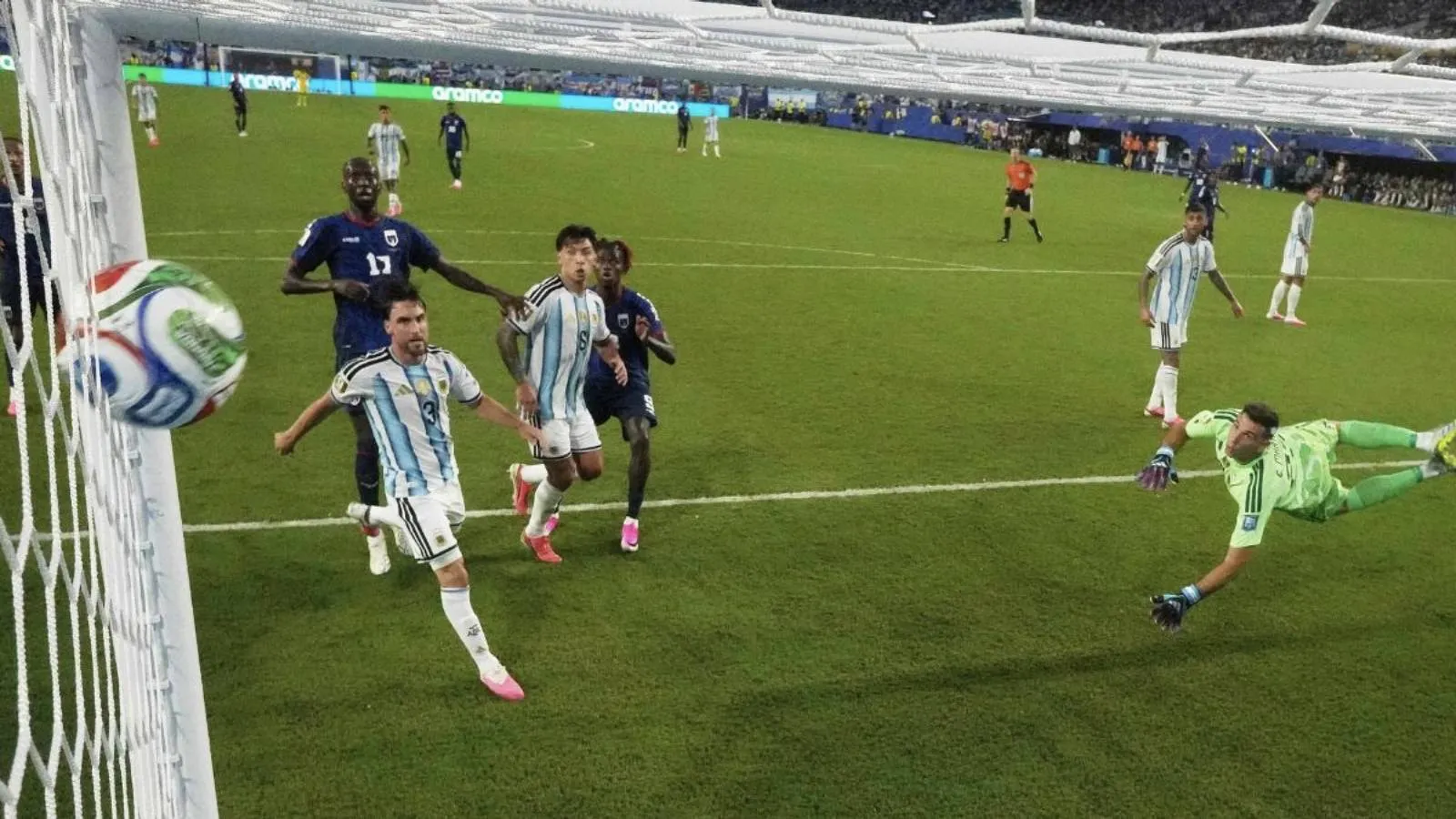 Trabzonsporlu Cabral'ın golü, 2026 Dünya Kupası'nın en güzel golü seçildi