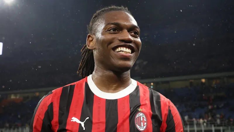 İtalyan basını duyurdu: Fenerbahçe'den Rafael Leao için astronomik teklif!