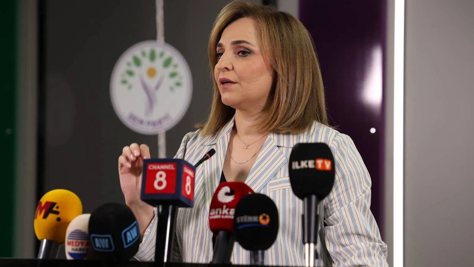 DEM Parti Sözcüsü Doğan: Çerçeve yasanın temmuz ayında gündeme alınması konusunda mutabakat sağlandı