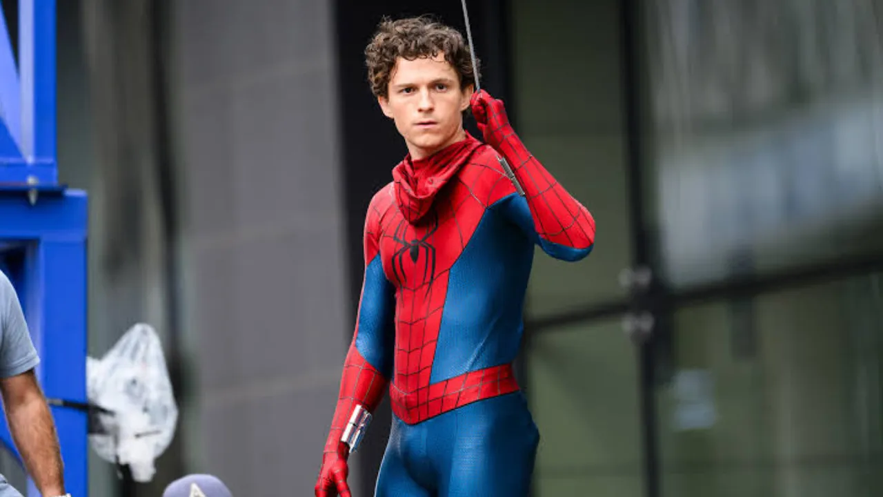 Örümcek Adam’dan dans pistine: Tom Holland'ın yeni rolü belli oldu