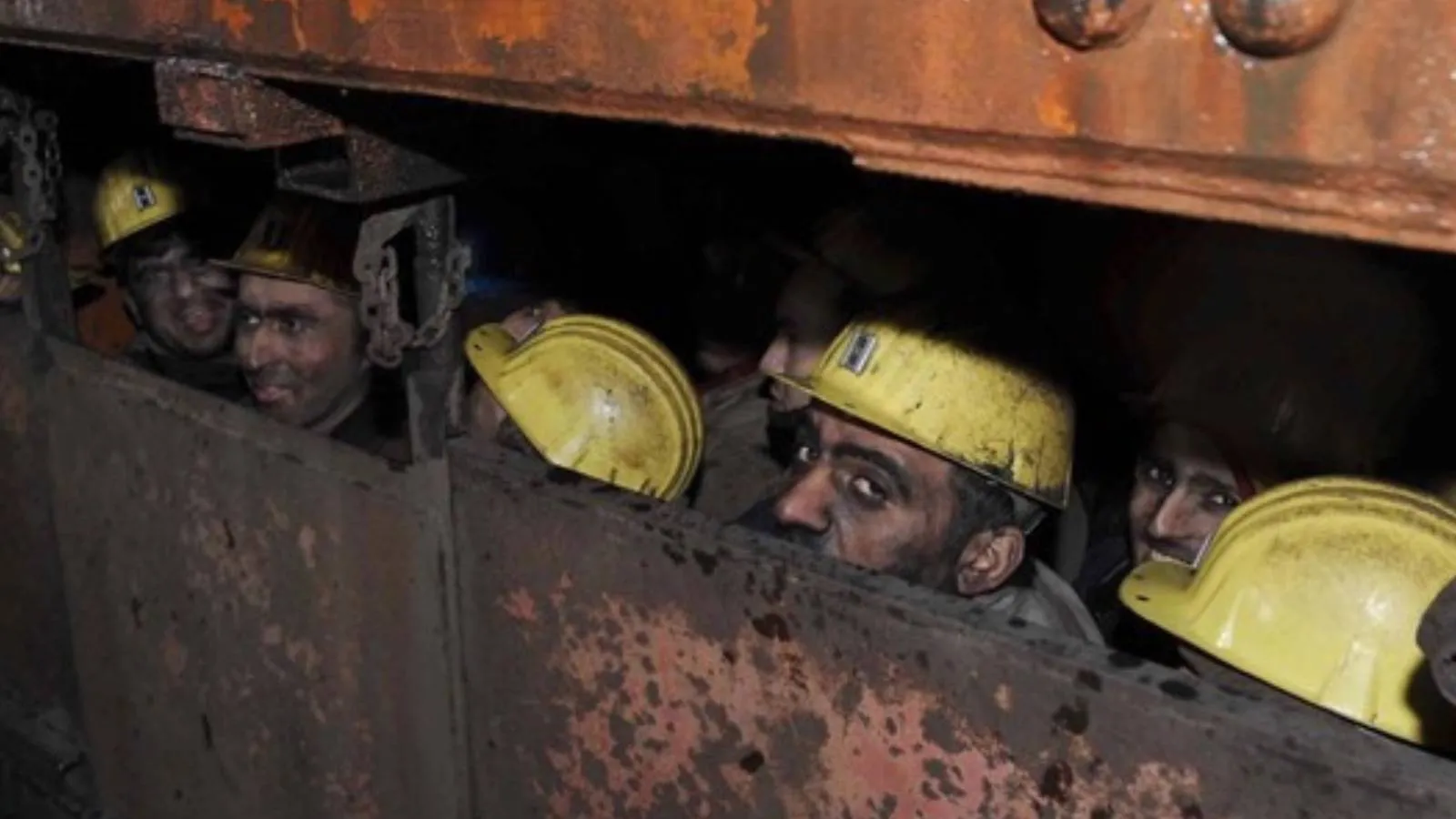 Soma'da Işıklar Maden Ocağı'nda faaliyetler durdu: 1361 işçi için yeni süreç başlıyor