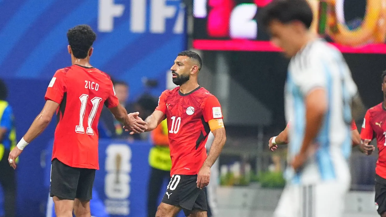 Dünya Kupası'nda 'Letexier' krizi: Mısır Futbol Federasyonu, Fransız hakemi FIFA'ya şikayet etti; teknik direktörden çok konuşulacak "Messi" iddiası
